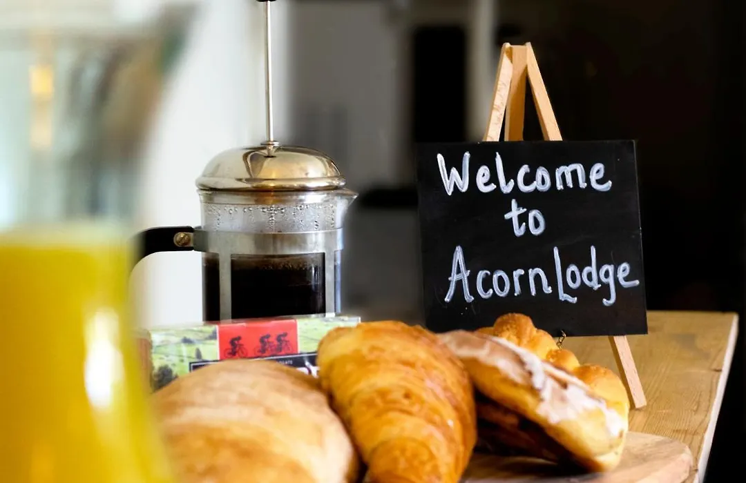 Acorn Lodge Harrogate-1