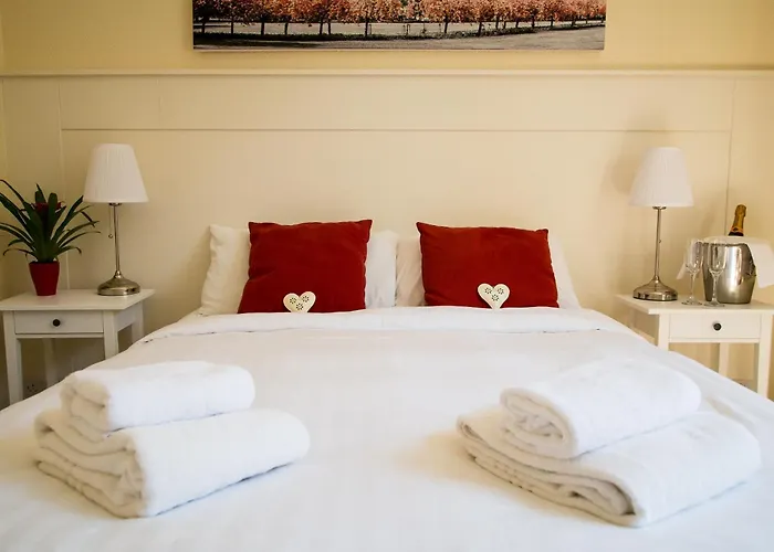 Fountains Guest House - Stays